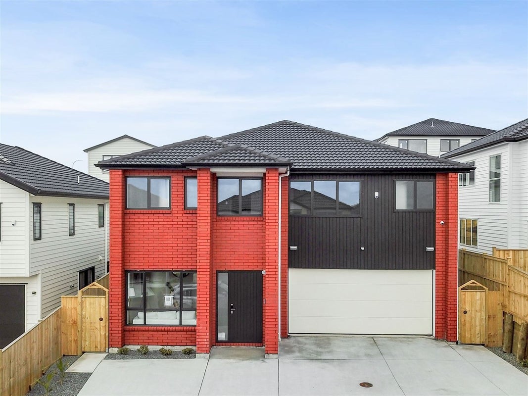4 Aklander Rise, Flat Bush, Auckland - Carousel 1