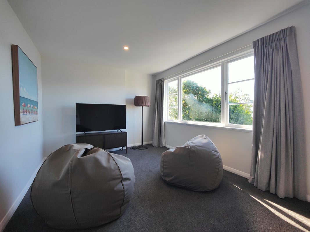 67 Seatoun Heights Road, Seatoun, Wellington - Carousel 10