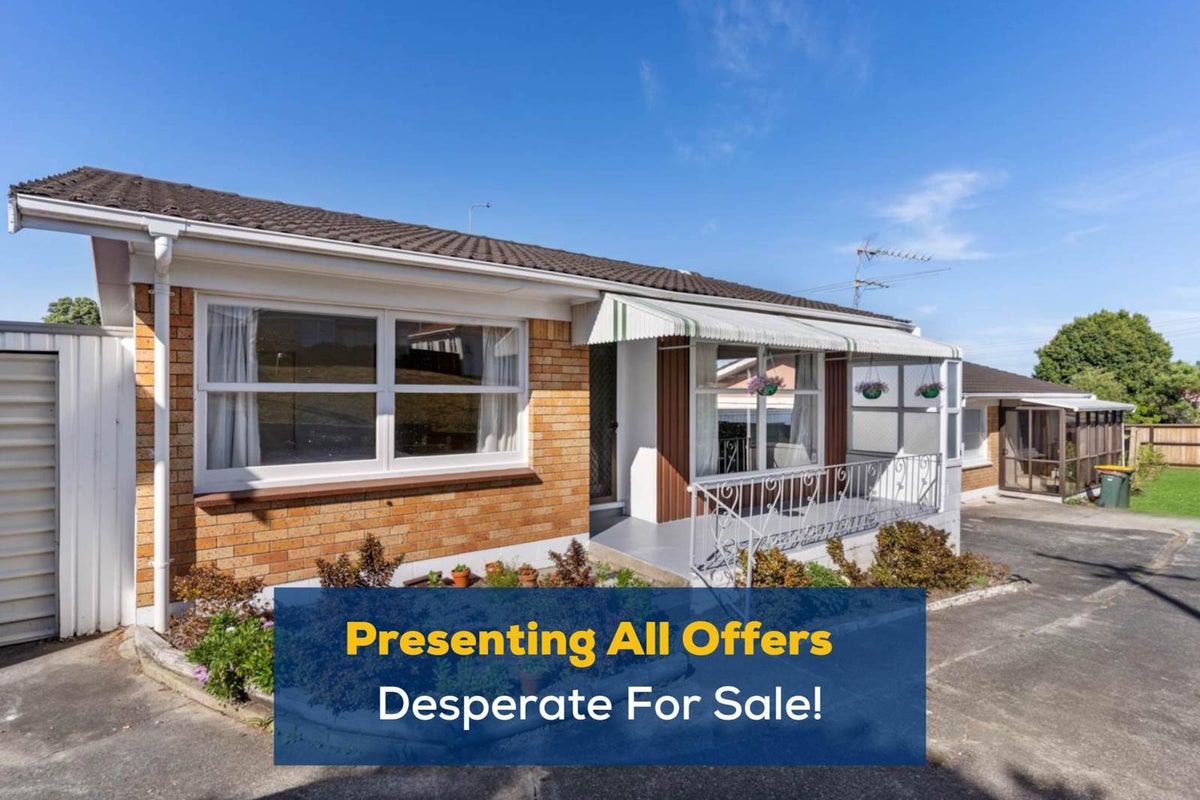 2/18 Duke Street, Papakura, Auckland - Carousel 1