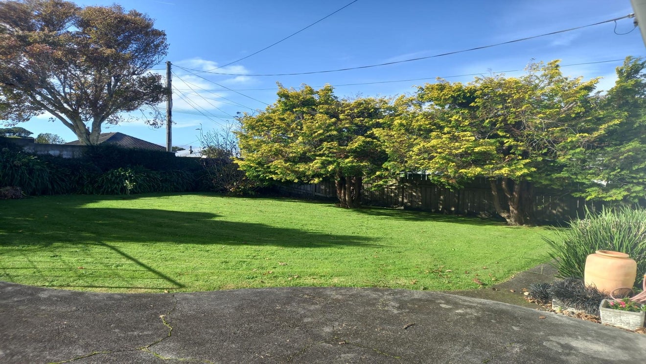 32 Lismore Street, Strandon, New Plymouth - Carousel 8
