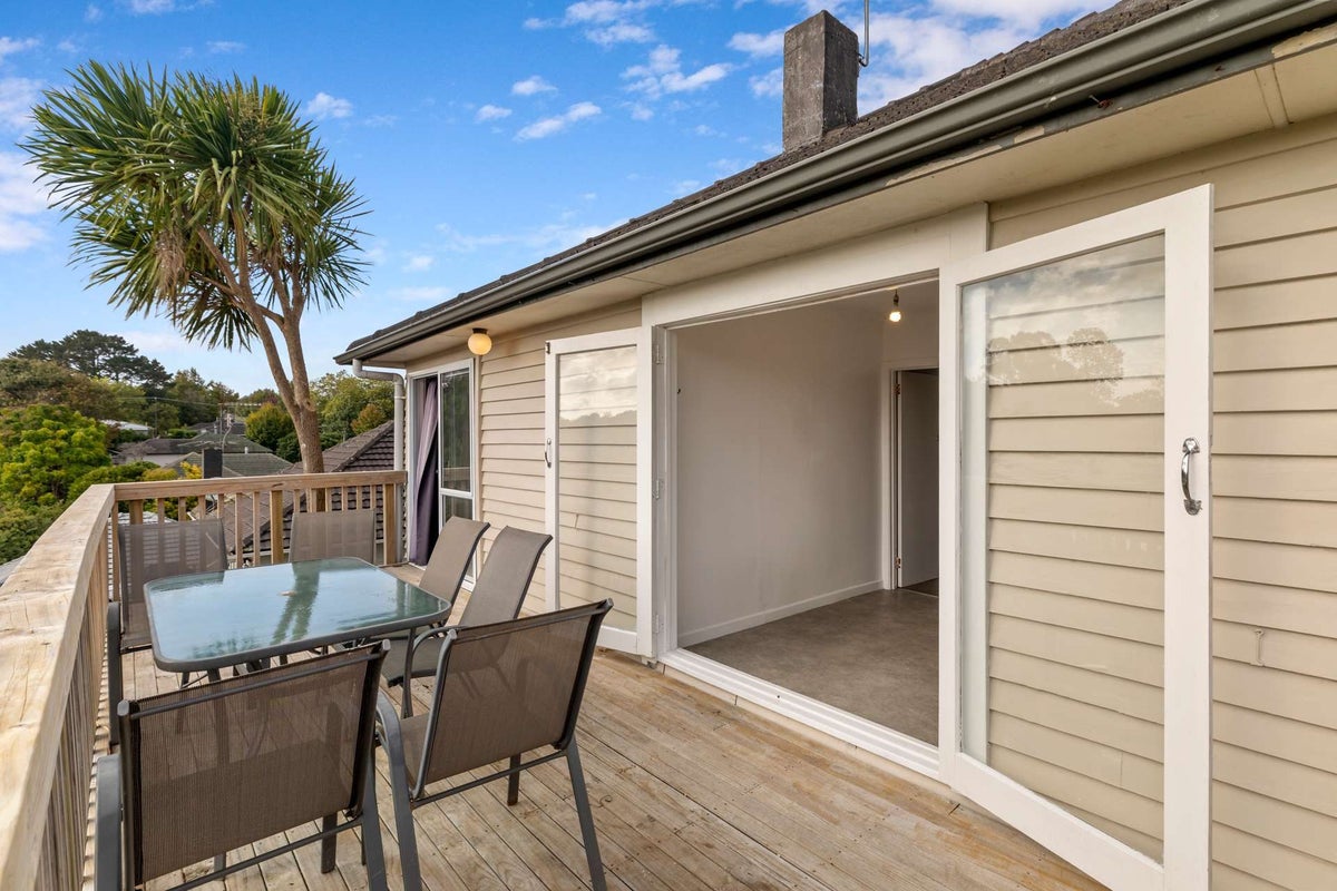 24 Willerton Avenue, New Lynn, Auckland - Carousel 1