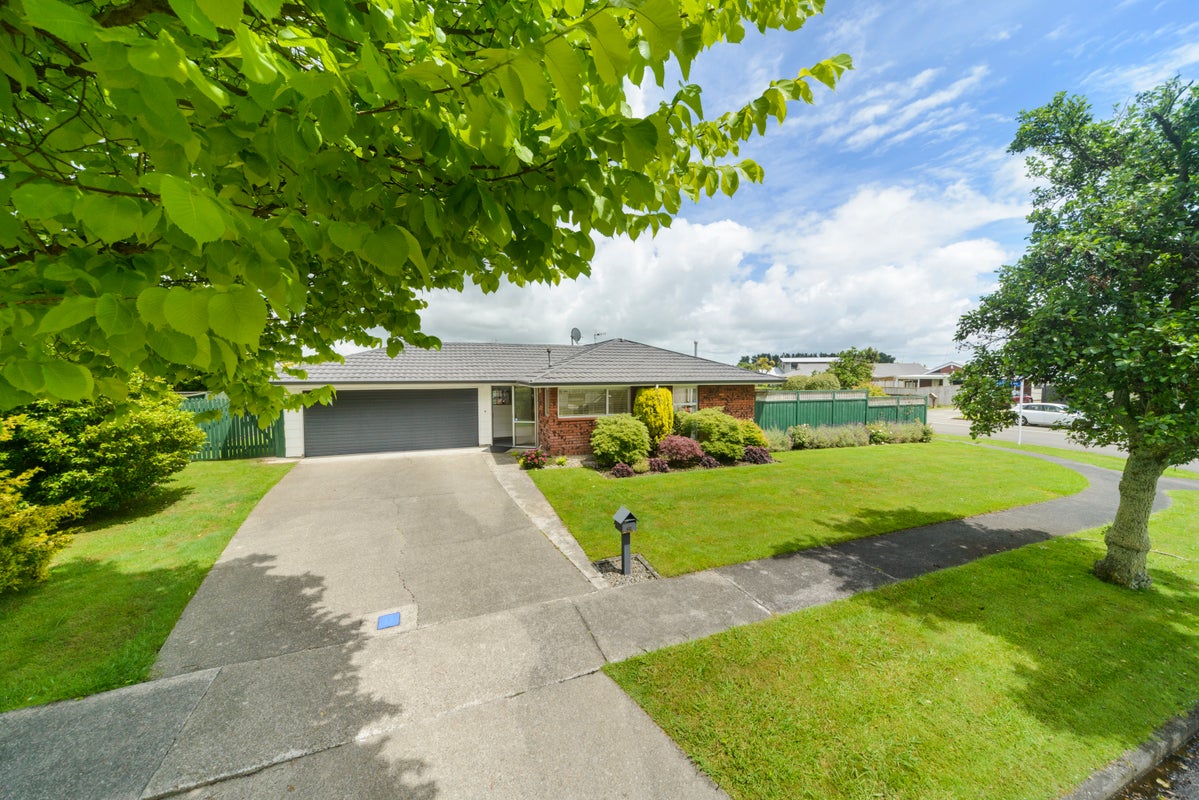 49 Moyne Avenue, Milson, Palmerston North - Carousel 28