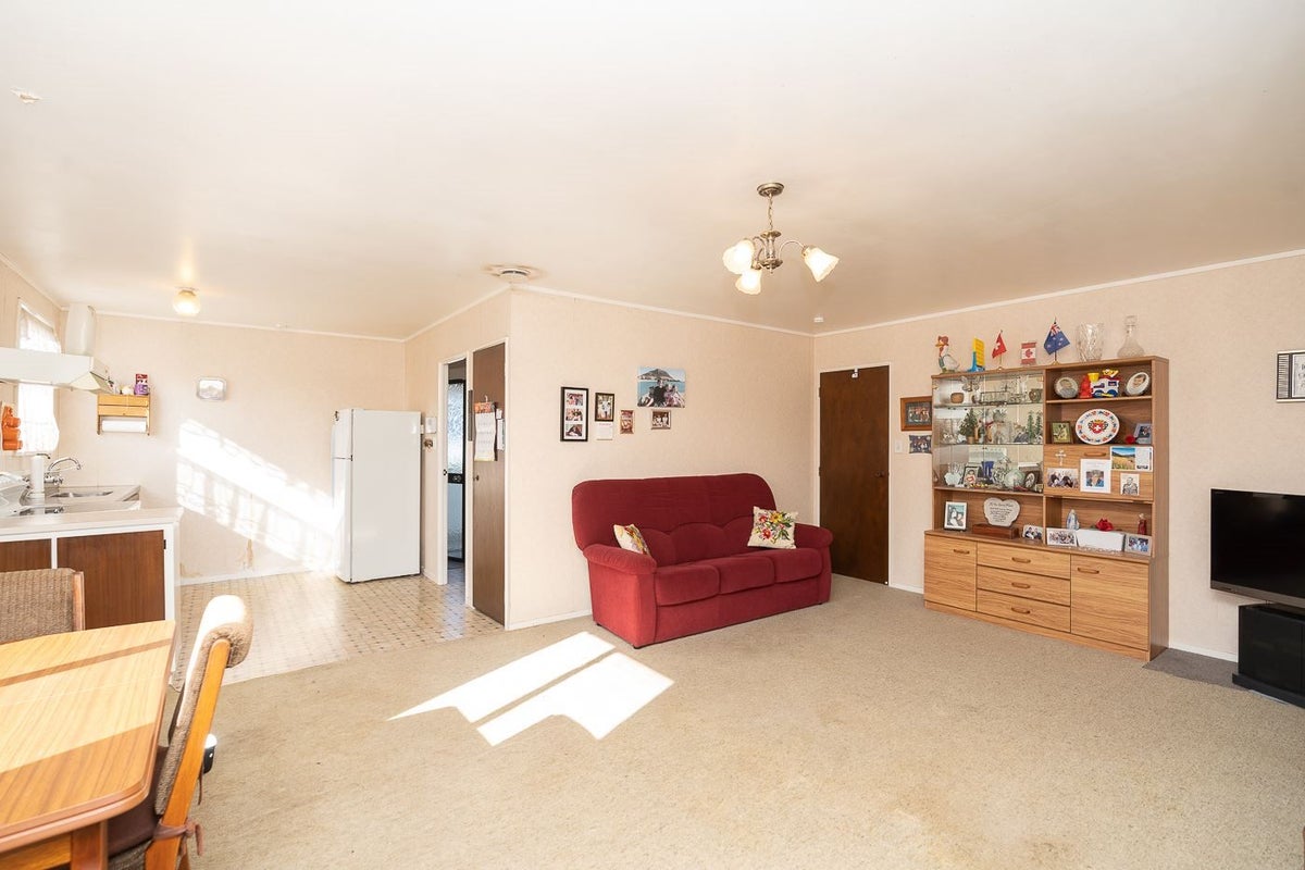 26B Sunnyside Road, Nawton, Hamilton - Carousel 1