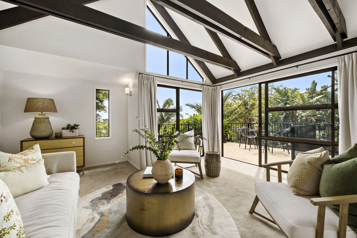 104 Orakei Road, Remuera, Auckland - Carousel 2