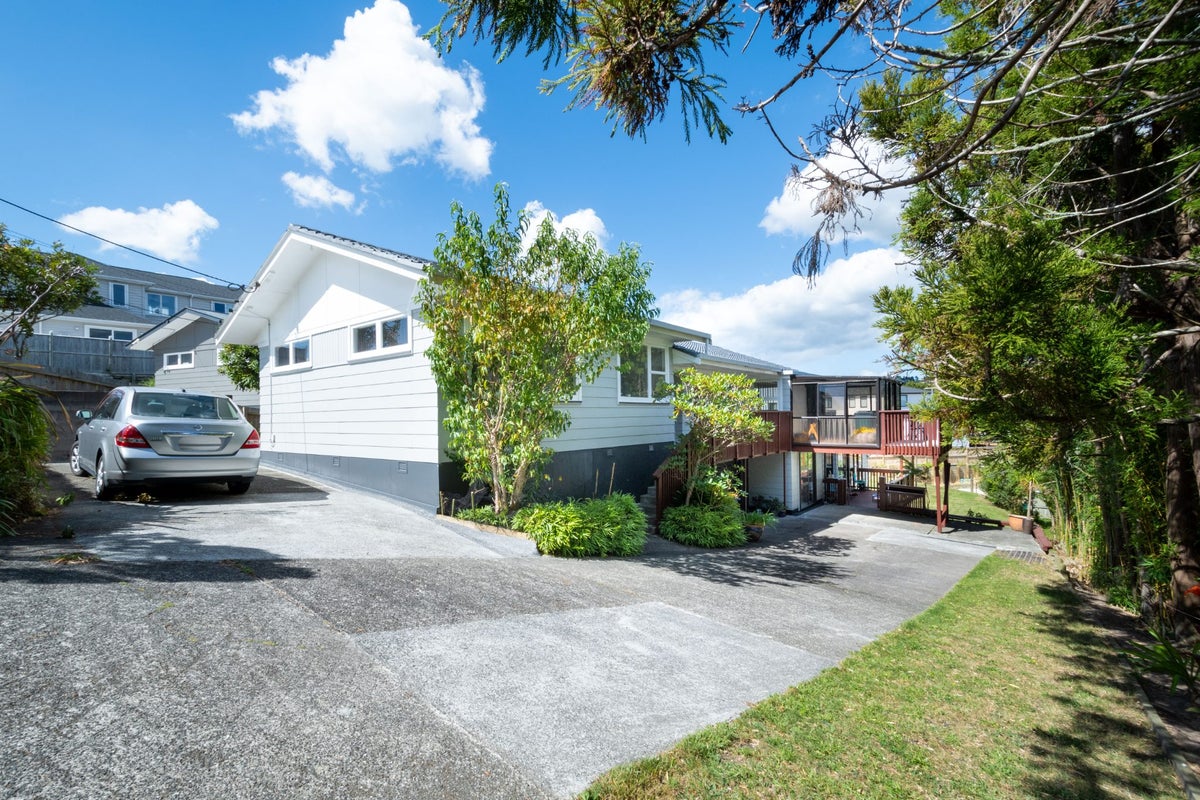 63 Hetherington Road, Ranui, Auckland - Carousel 1