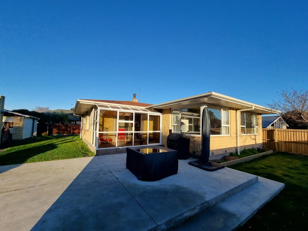 38 Fenhall Street, Russley, Christchurch - Carousel 1