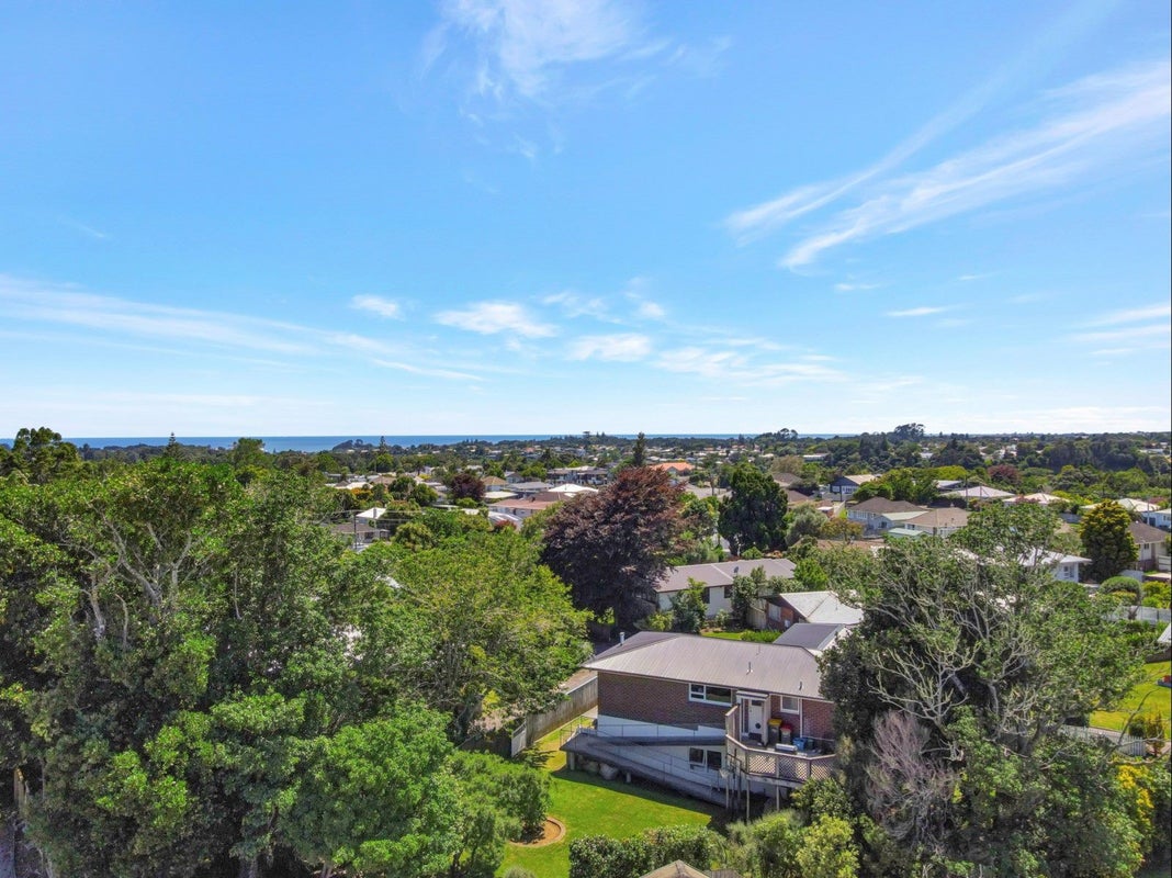 53E Doralto Road, Frankleigh Park, New Plymouth - Carousel 33