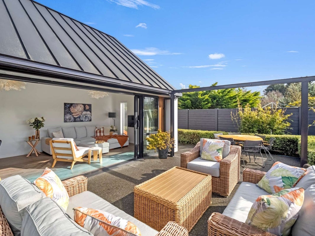 4 Joshua Place, Christchurch - Carousel 2