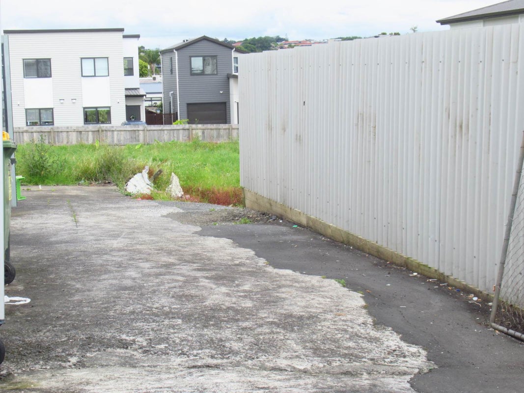 99 Taniwha Street, Wai o Taiki Bay, Auckland - Carousel 2