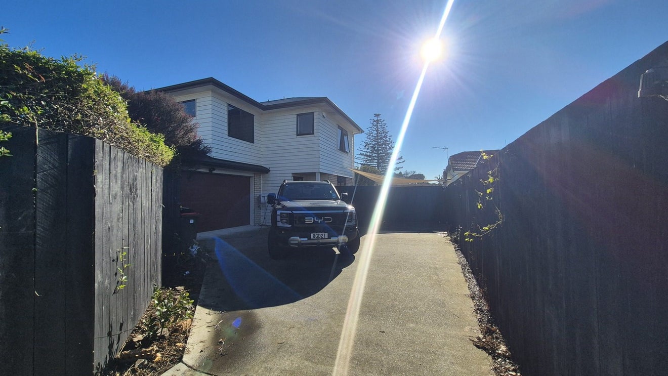 3 Koko Mews, Mangere Bridge, Auckland - Carousel 1