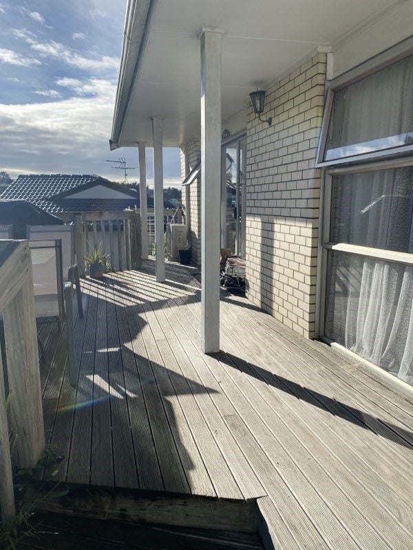 1/10 Stephen Lysnar Place, Hillsborough, Auckland - Carousel 2