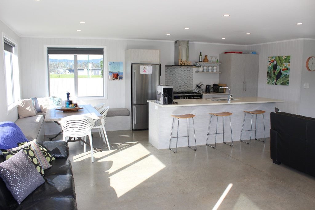 403 Matarangi Drive, Matarangi, Whitianga - Carousel 2