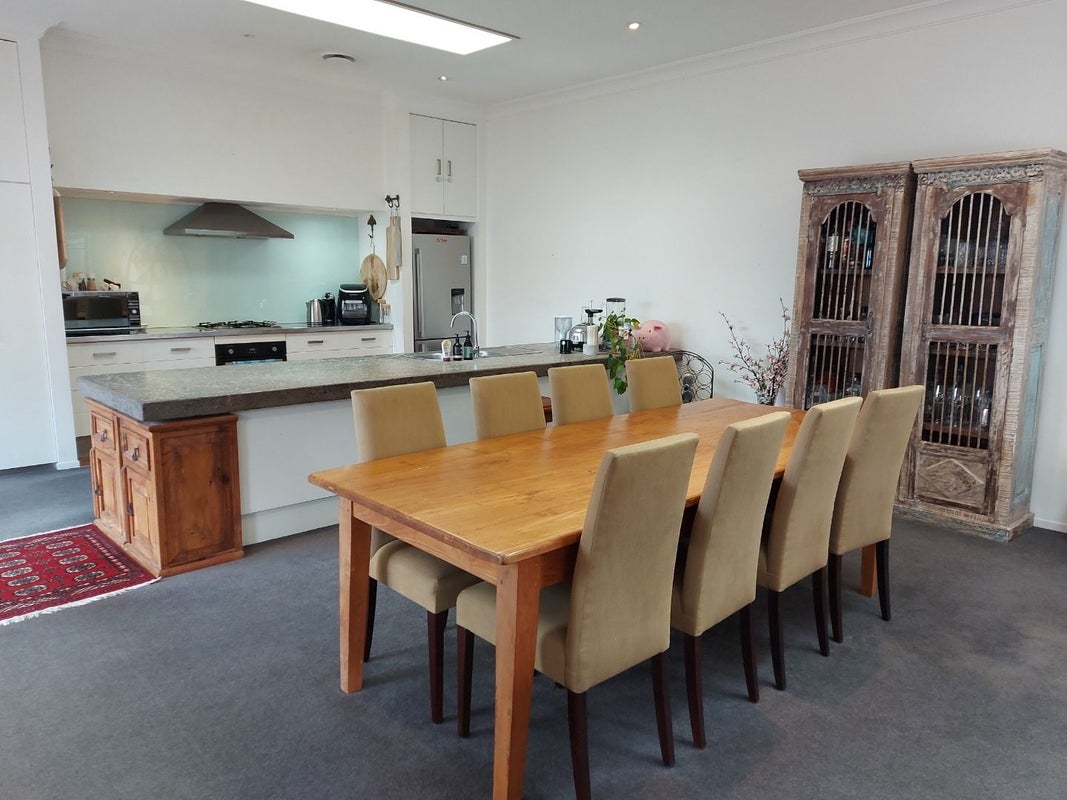 110A Clyde Street, Island Bay, Wellington - Carousel 2