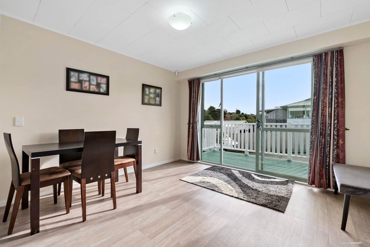 48 Donald Street, Stanmore Bay, Whangaparaoa - Carousel 2