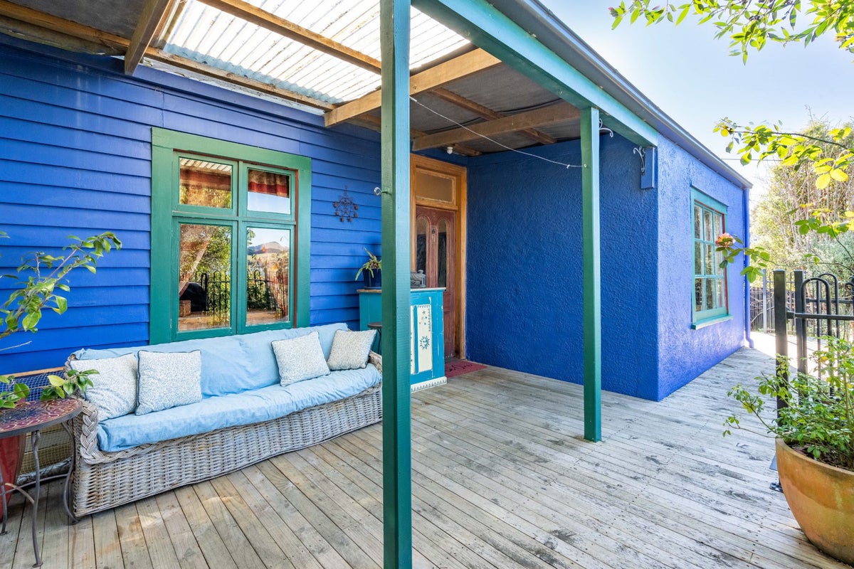 3 Kaka Road, Saint Leonards, Dunedin - Carousel 1