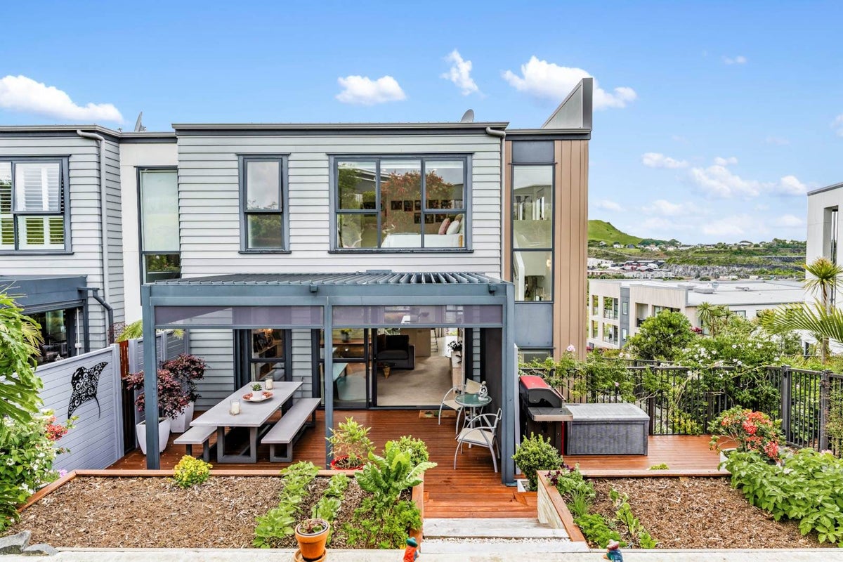 34 Charles Heaphy lane, St Johns, Auckland - Carousel 2