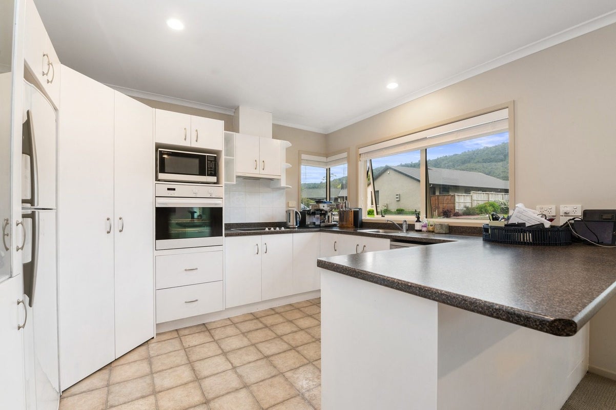 41 Caulfield Place, Pukehangi, Rotorua - Carousel 1