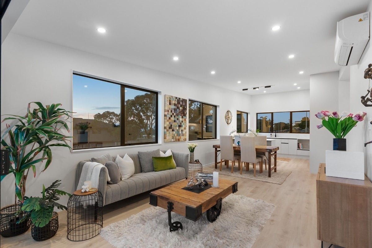 935A Whangaparaoa Road, Manly, Whangaparaoa - Carousel 1