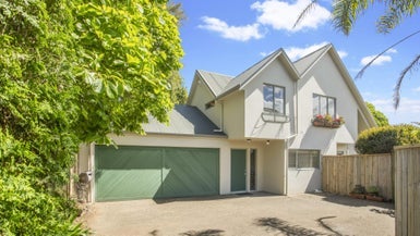 52A View Road, Mount Eden, Auckland - Carousel 1