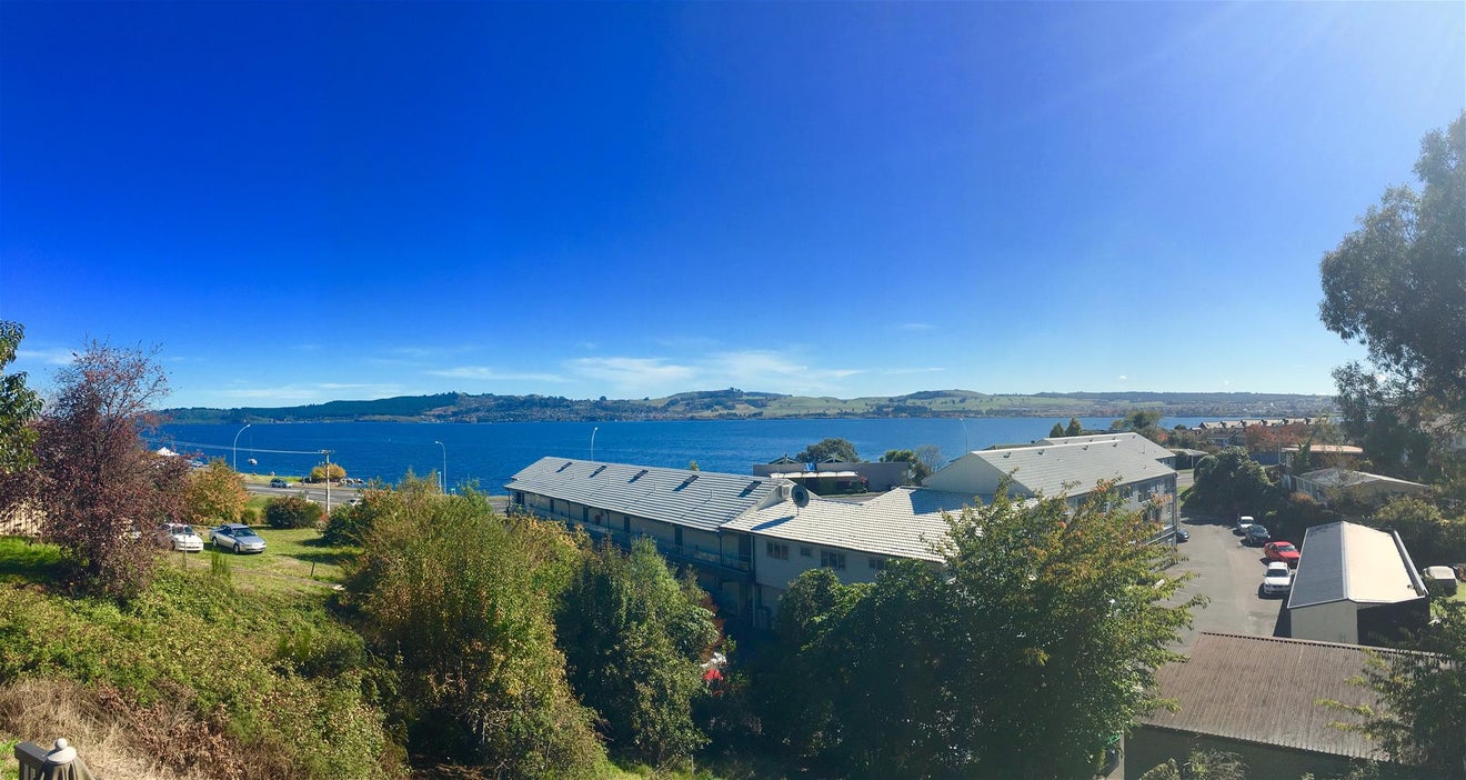 10 Hawai Street, Two Mile Bay, Taupo - Carousel 2