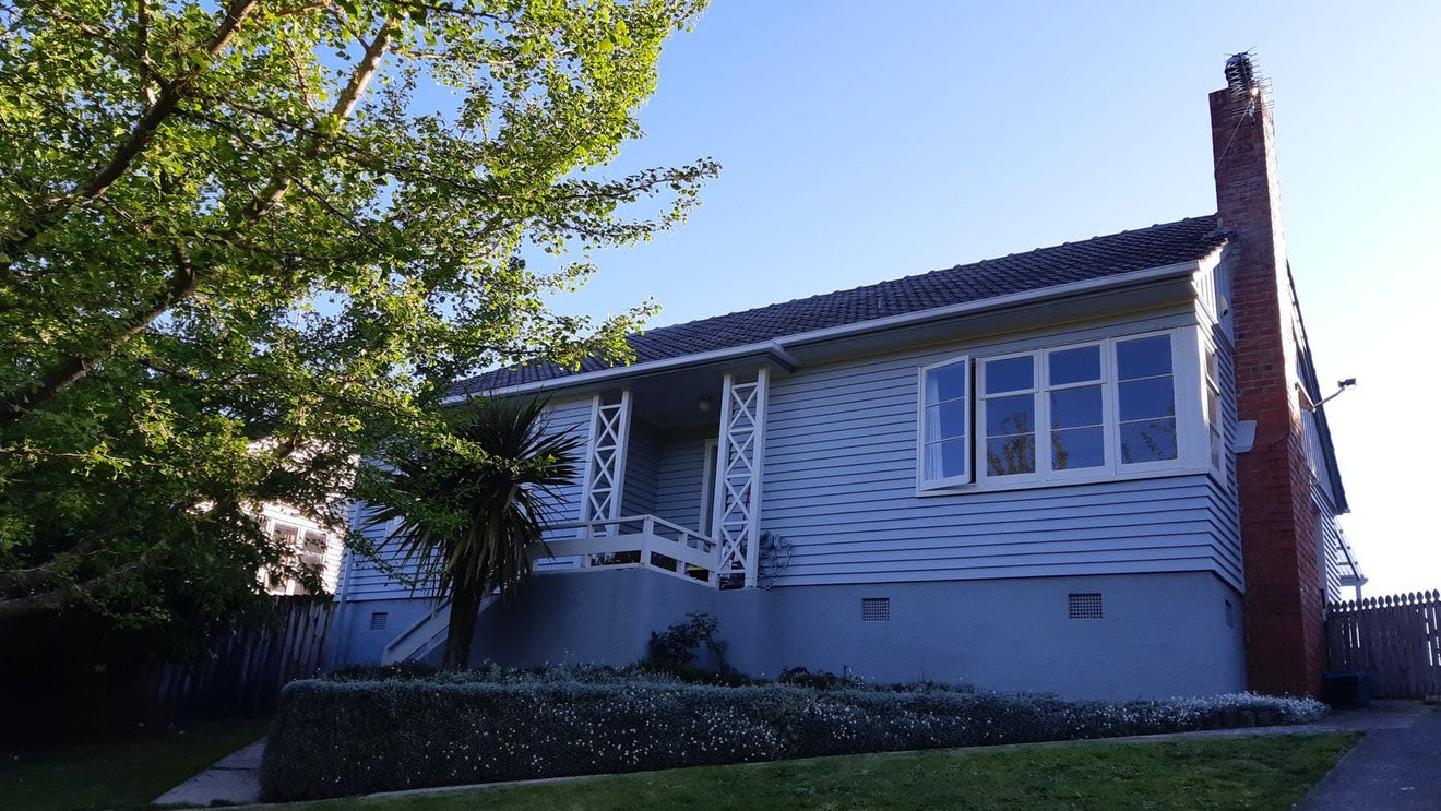 37 Plunket Terrace, Hamilton East, Hamilton - Carousel 1