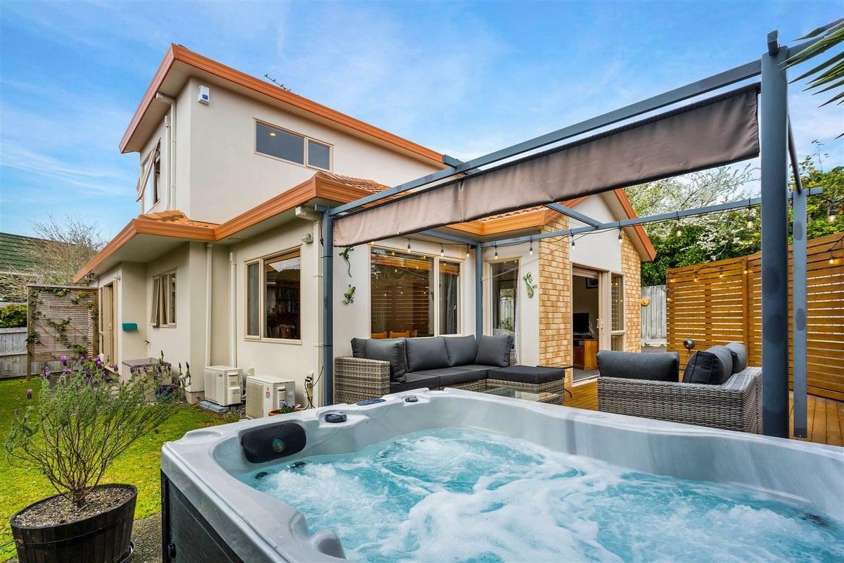 229 Hobsonville Road, Hobsonville, Auckland - Carousel 2
