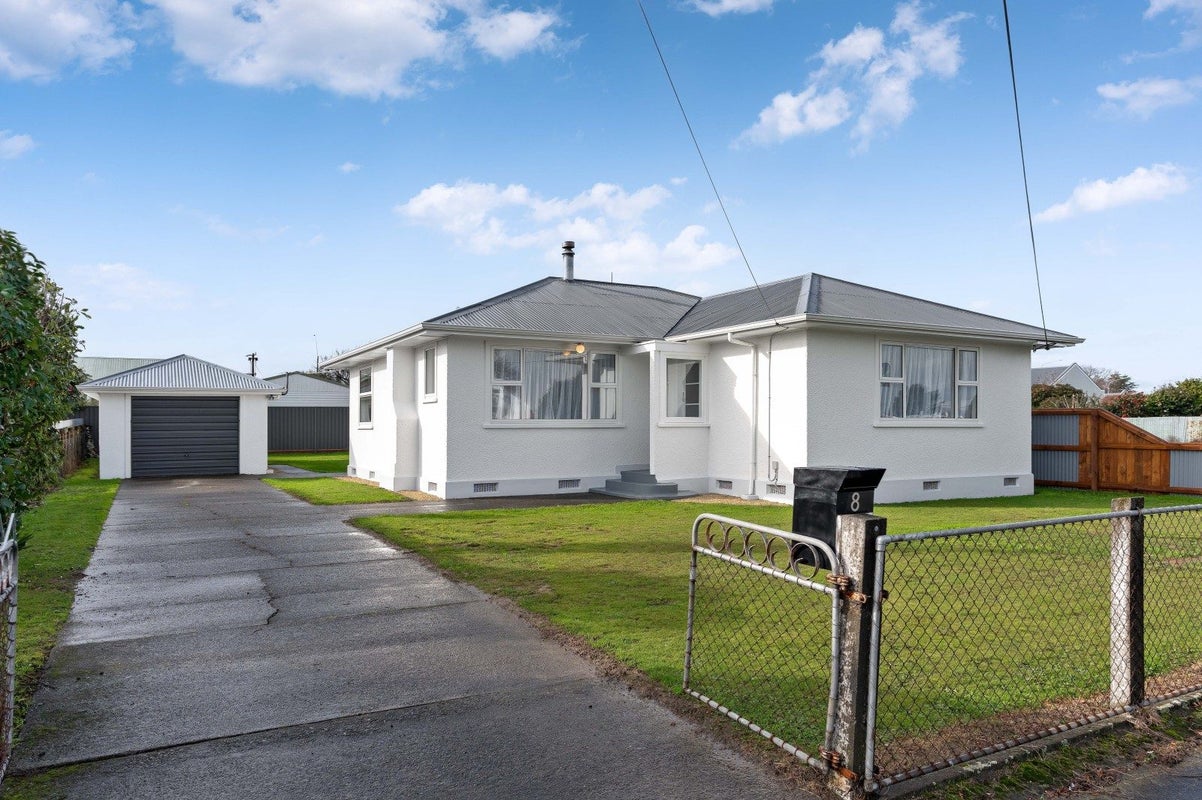 8 Rugby Street, Masterton, Masterton, Wellington - Carousel 1