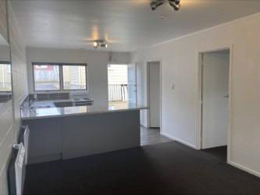 7/18 Aubrey Street, Regent, Whangarei - Carousel 2