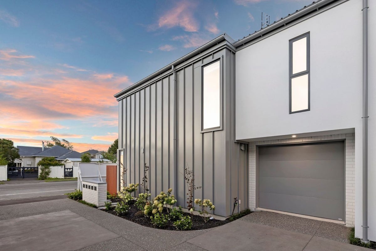 1/100 Innes Road, St Albans, Christchurch - Carousel 12