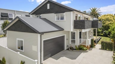 2/2 Milton Road, Northcote Point, Auckland - Carousel 1