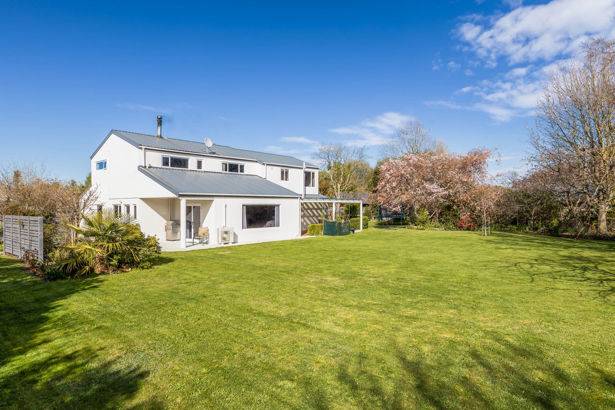 43A Gibbs Drive, Woodend, Woodend - Carousel 1