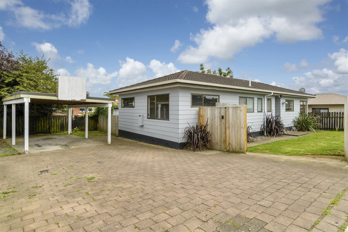 40A Wylie Street, Gate Pa, Tauranga - Carousel 1