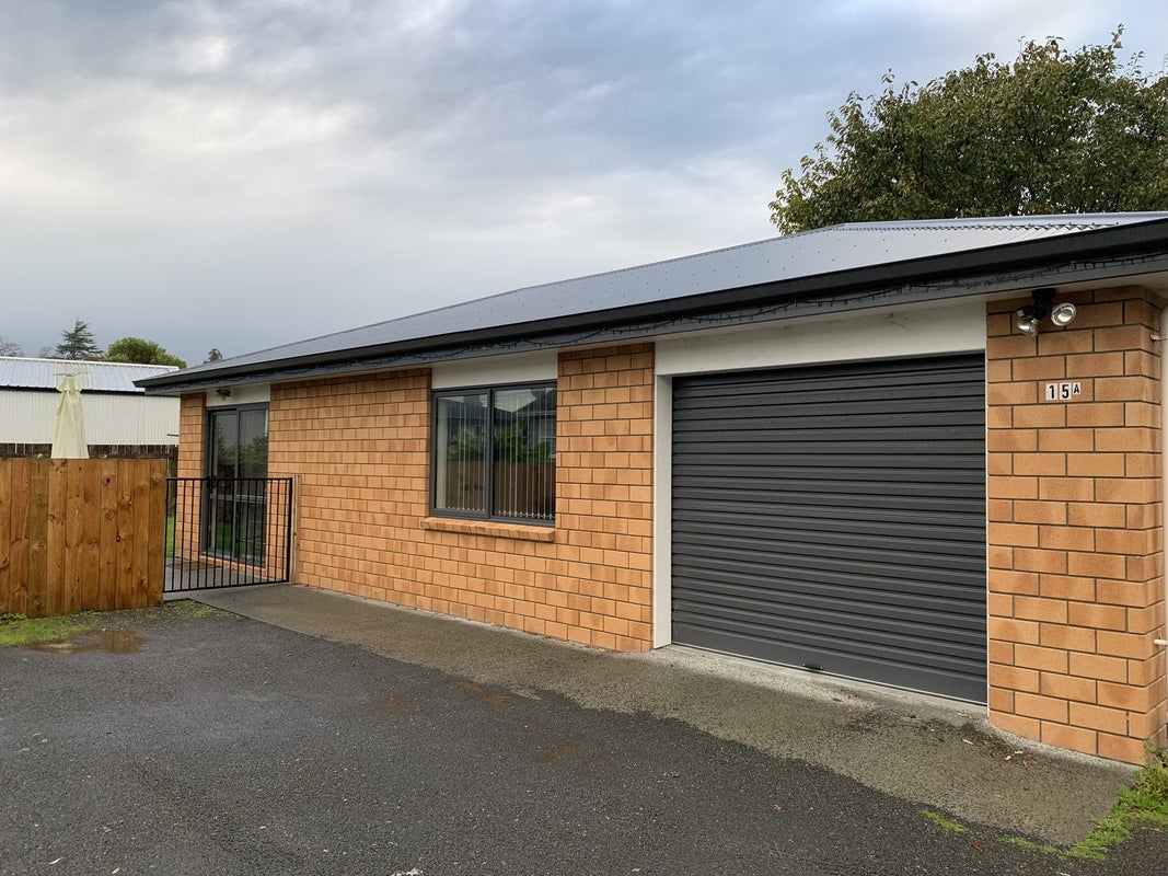 15 Filmer Place, Melville, Hamilton - Carousel 1