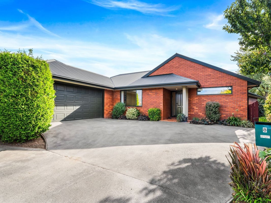 8 Thornaby Close, Burnside, Christchurch - Carousel 1