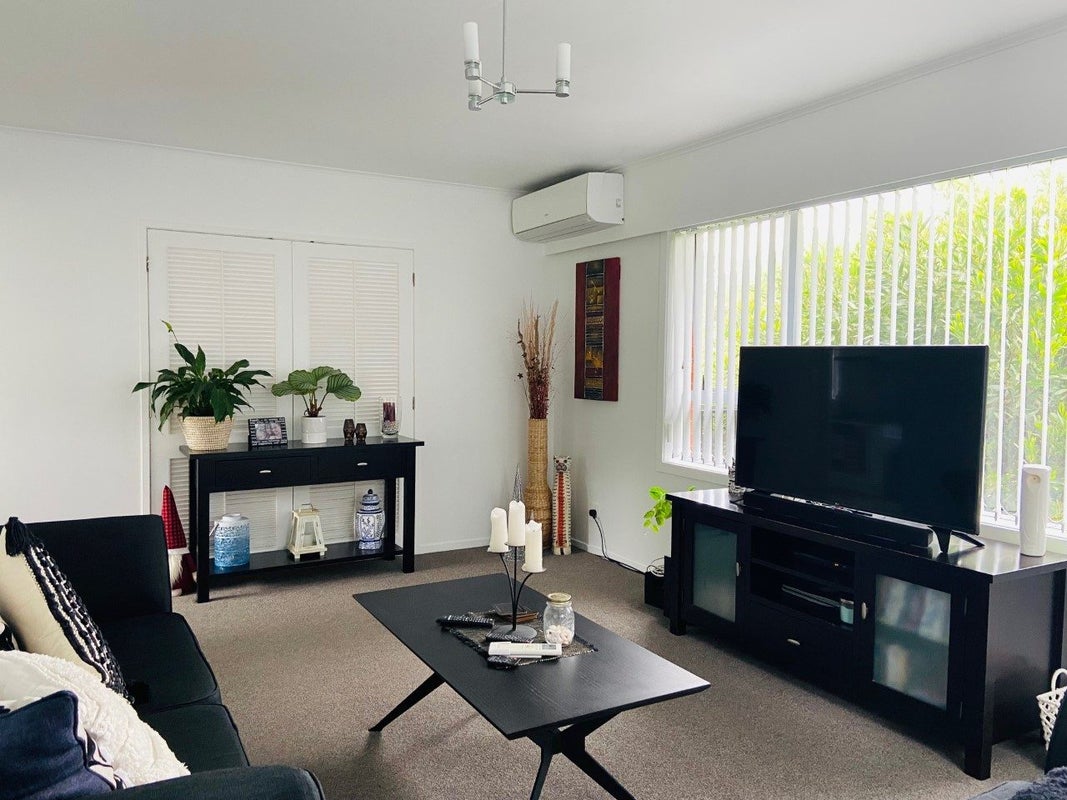 15 Liston Crescent, Cockle Bay, Auckland - Carousel 2