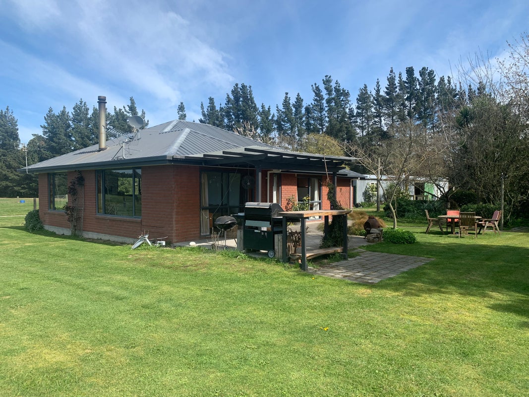 285 Waikimihia Road, Leeston - Carousel 3