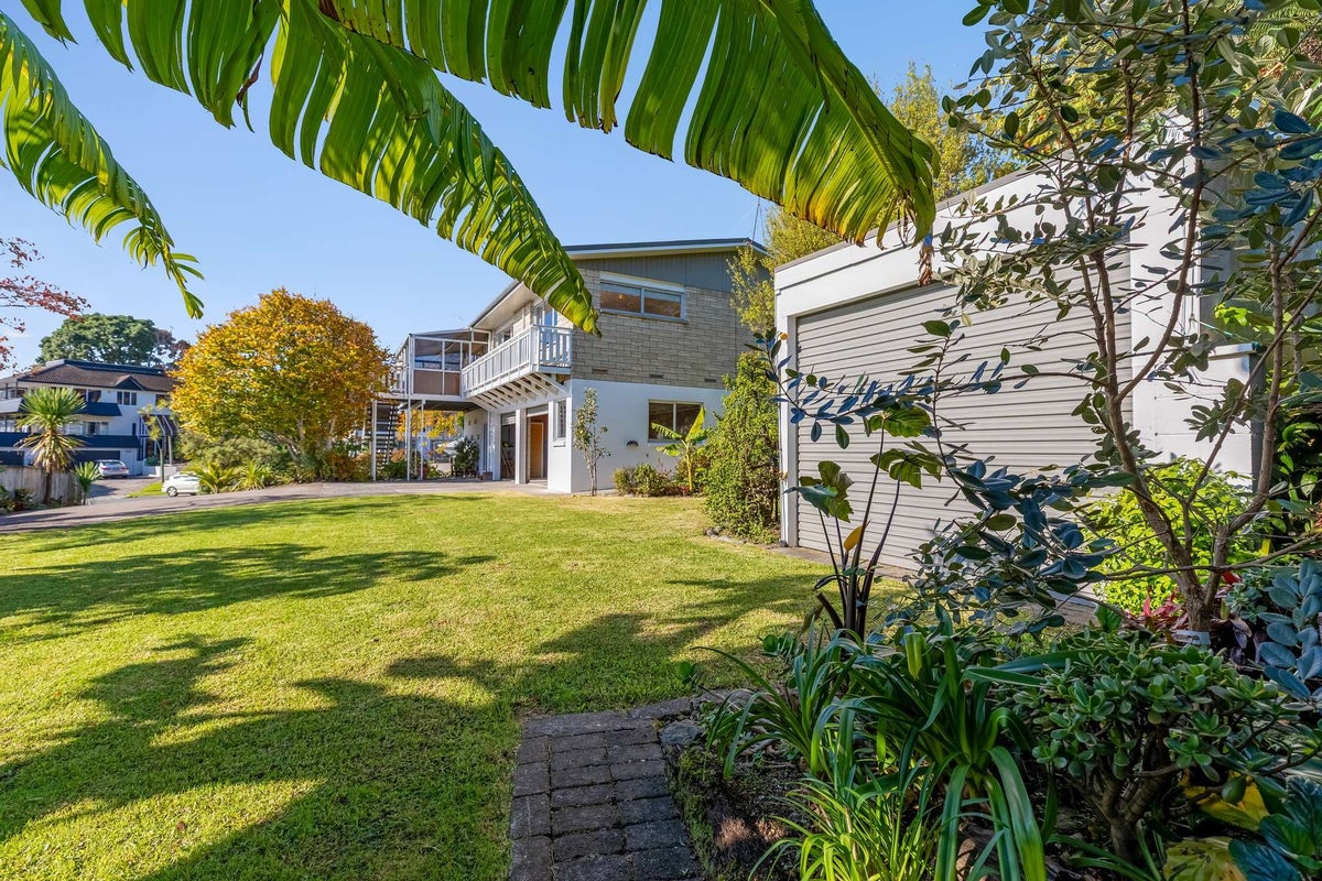 8 Miriana Street, Maungatapu, Tauranga - Carousel 2