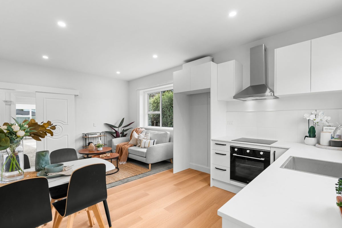 87 Halswell Road, Hillmorton, Christchurch - Carousel 1