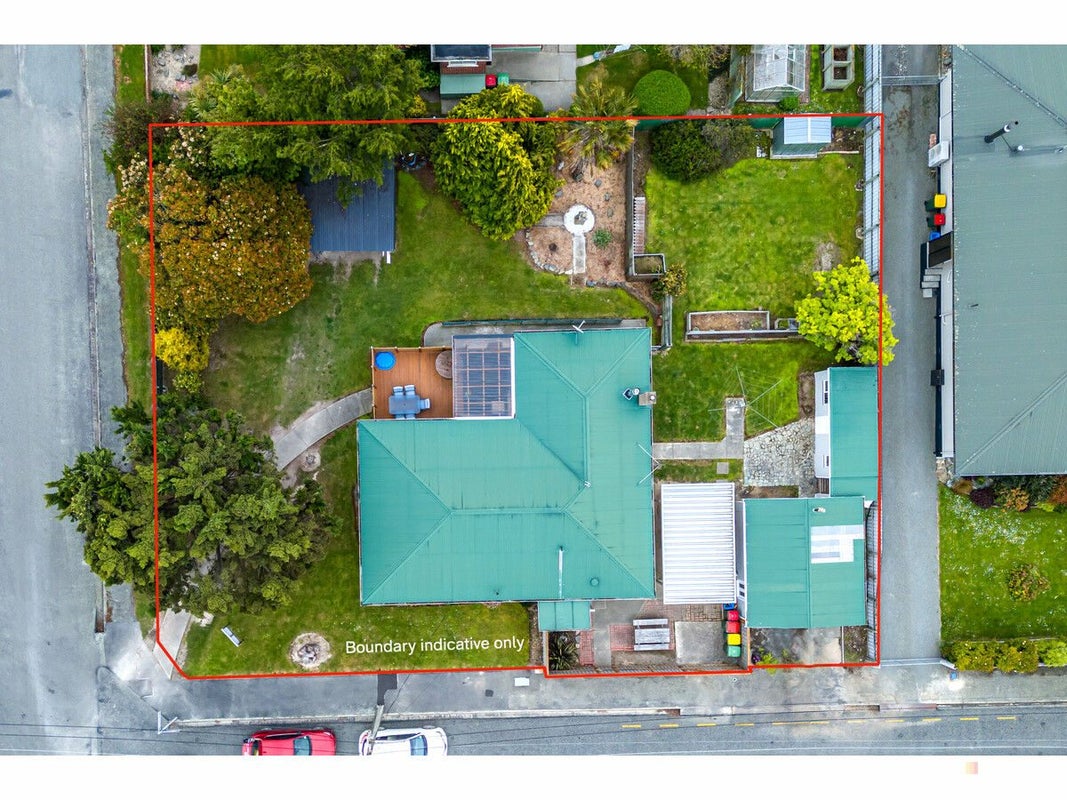 22 Hughes Street, Waimate, Waimate - Carousel 36