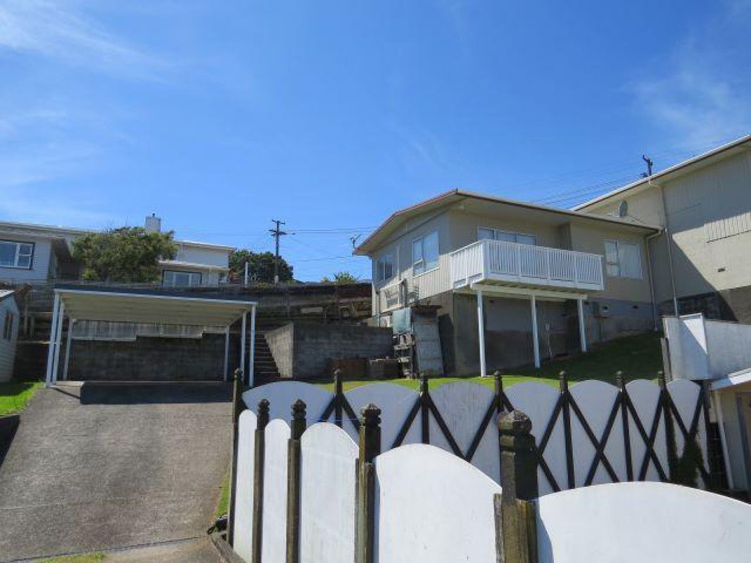 39A Simons Street, Moturoa, New Plymouth - Carousel 2