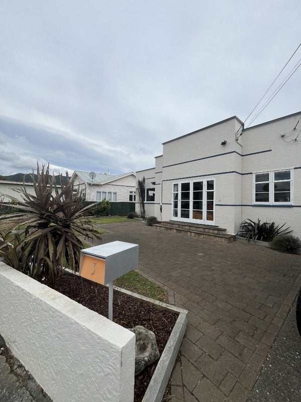 3 Anderson Grove, Epuni, Lower Hutt - Carousel 2