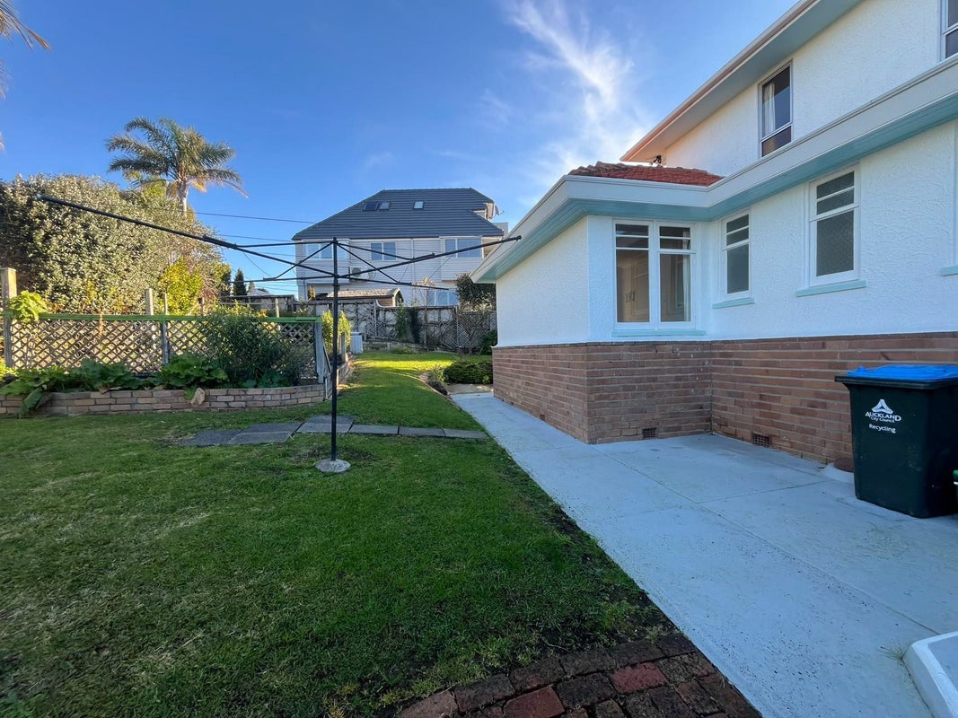 27 Sylvia Road, St Heliers, Auckland - Carousel 20