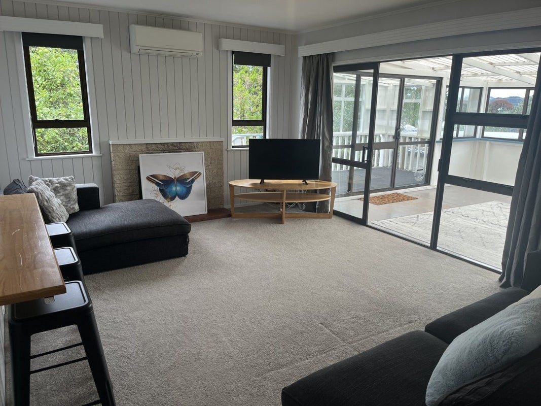 5 Sussex Place, Kamo, Whangarei - Carousel 2