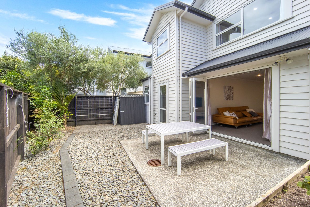 21 Station Street, Hobsonville, Auckland - Carousel 19