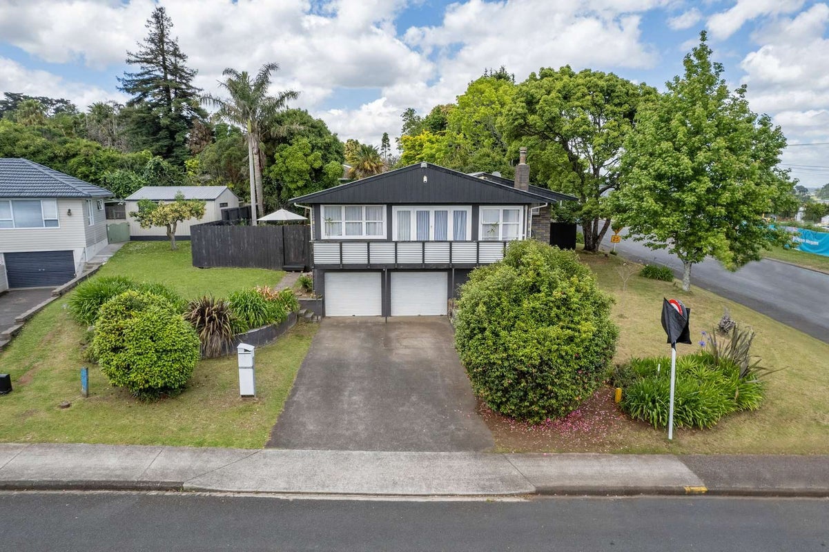 1 Mack Place, Red Hill, Papakura - Carousel 2
