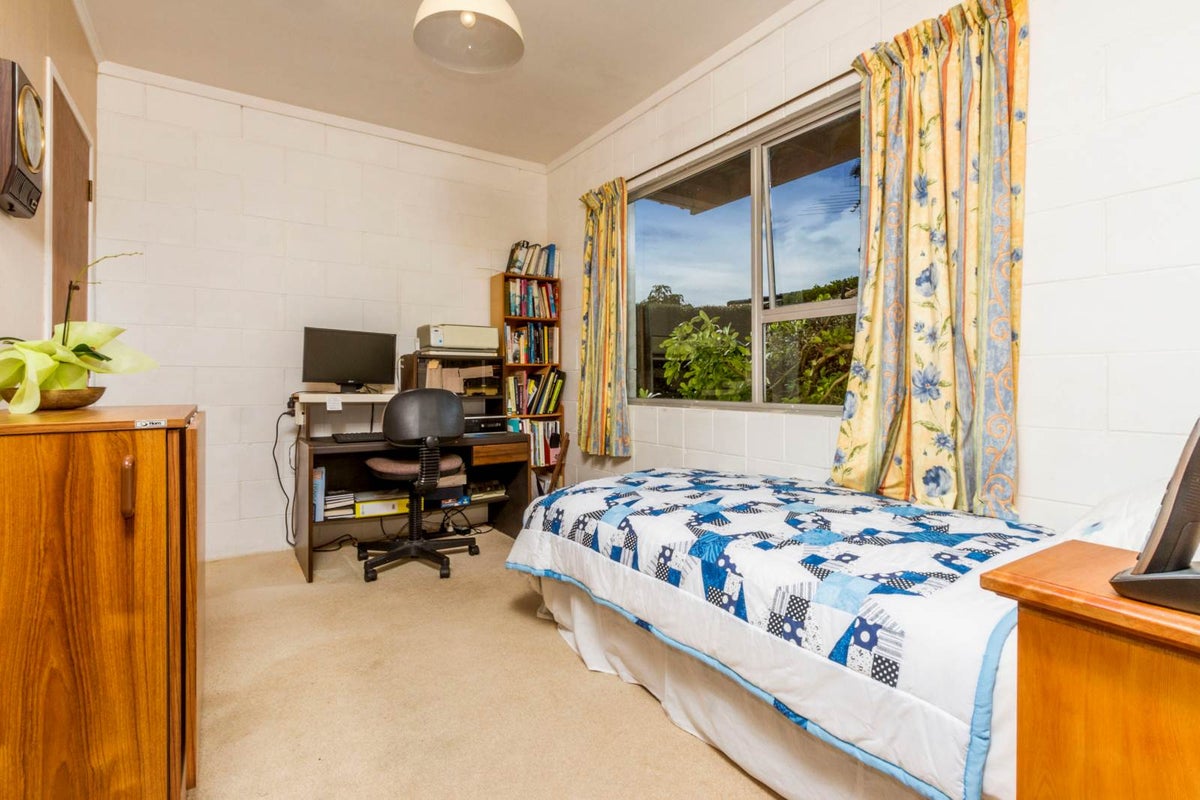 1/10 Garadice Road, Rothesay Bay, Auckland - Carousel 19