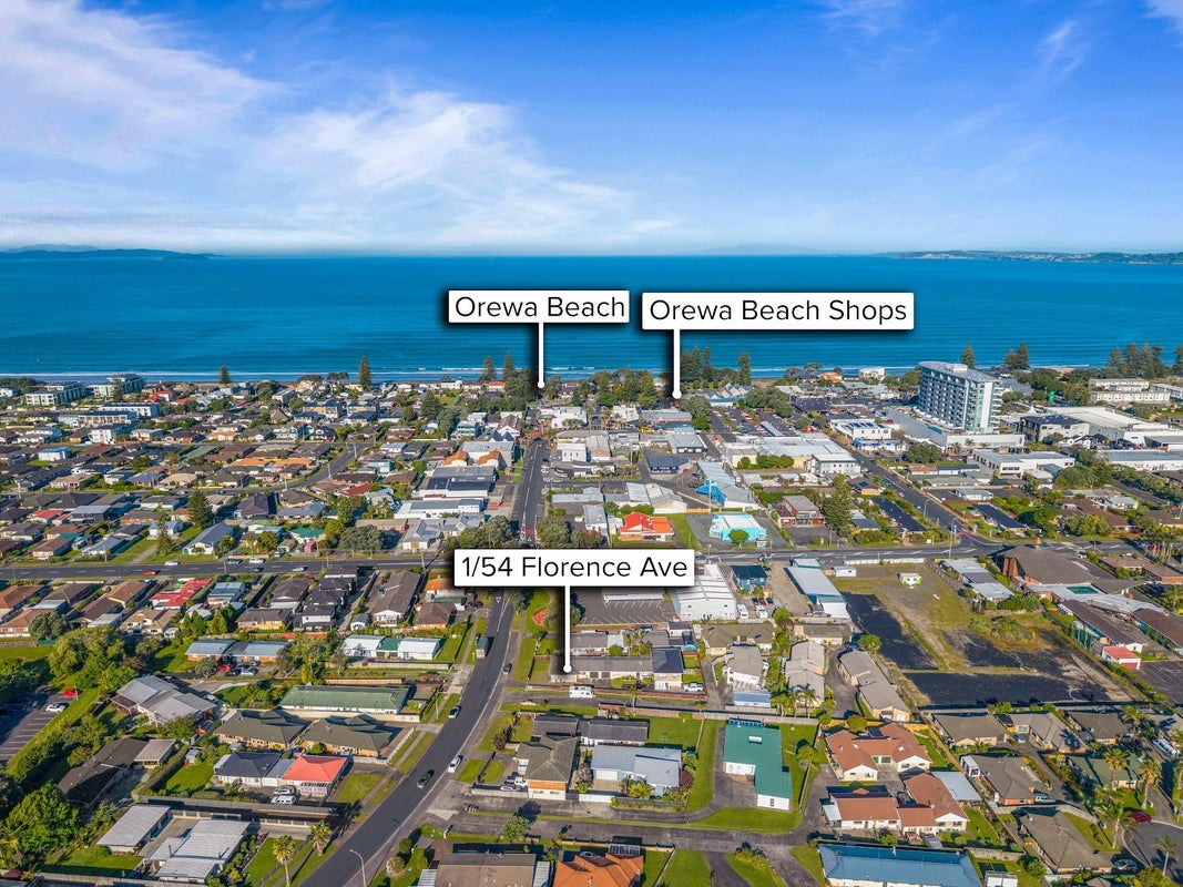 1/54 Florence Avenue, Orewa, Orewa - Carousel 2