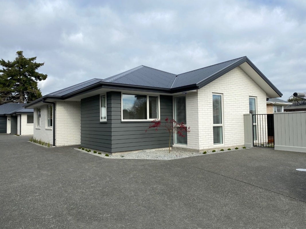 1/230 Grahams Road, Burnside, Christchurch - Carousel 1