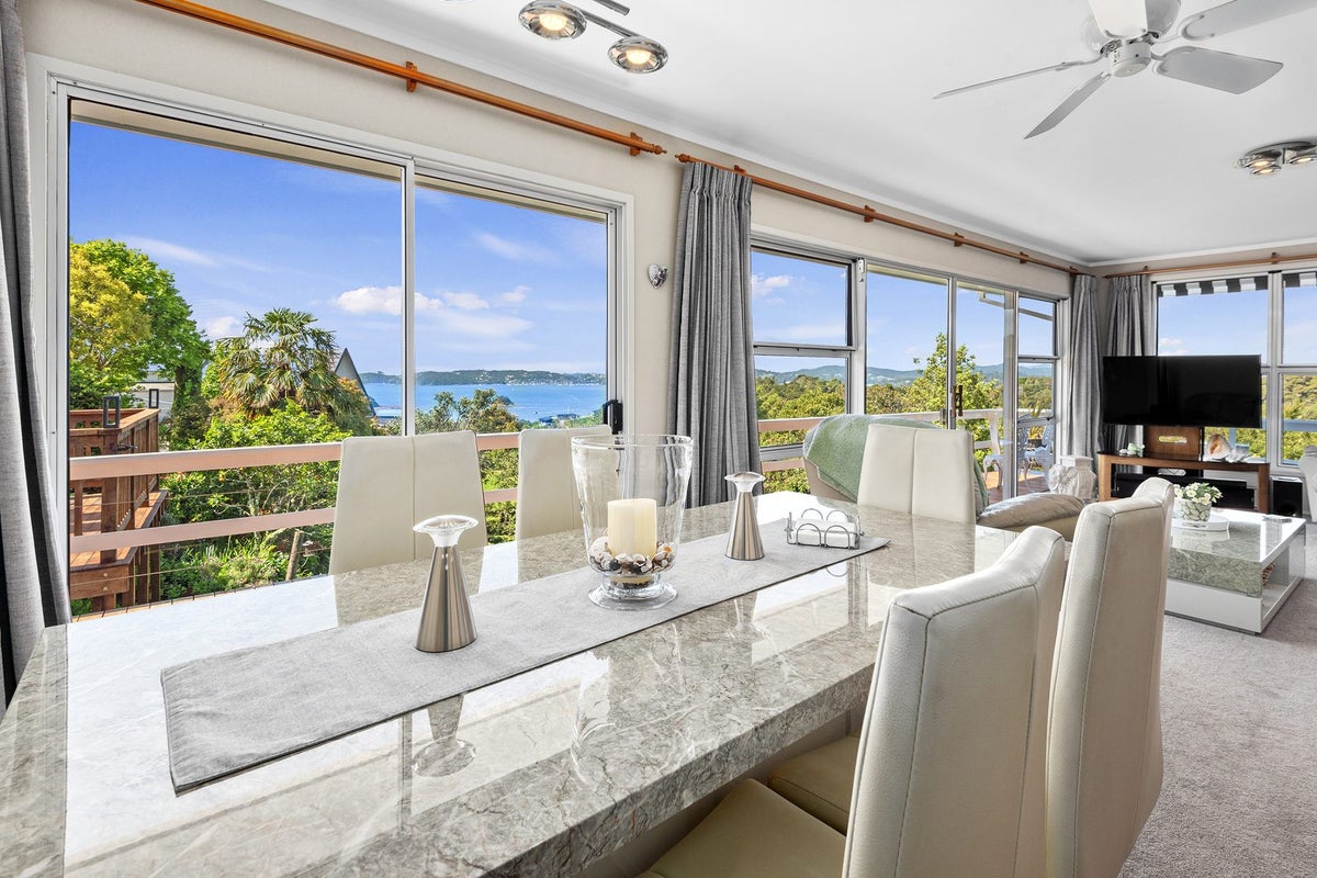 100 School Road, Paihia, Paihia - Carousel 1