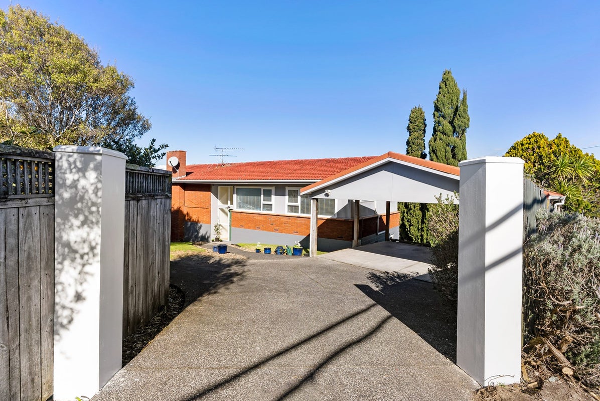 25 Piccadilly Place, Kohimarama, Auckland - Carousel 2